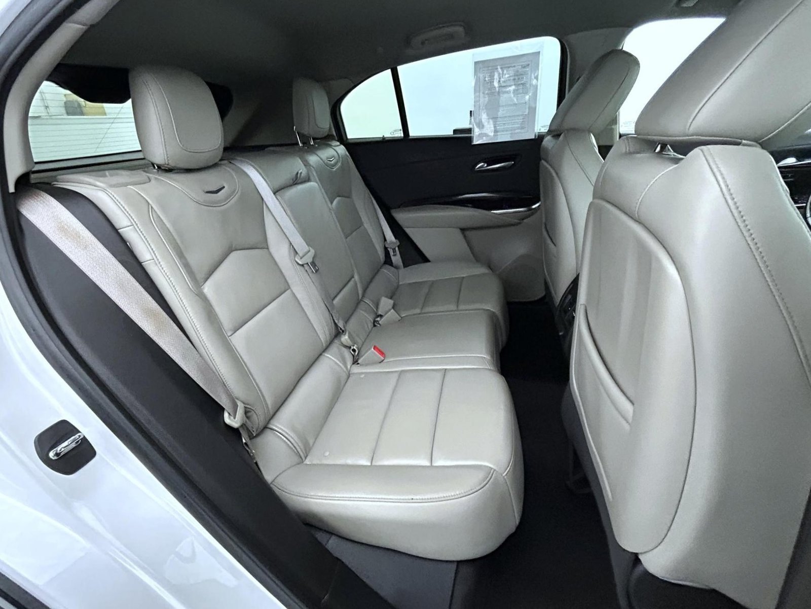 Used 2019 White Cadillac Premium Luxury image 29