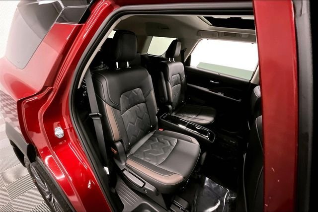 New 2026 Scarlet Ember Tintcoat/Super Black Nissan Platinum image 36
