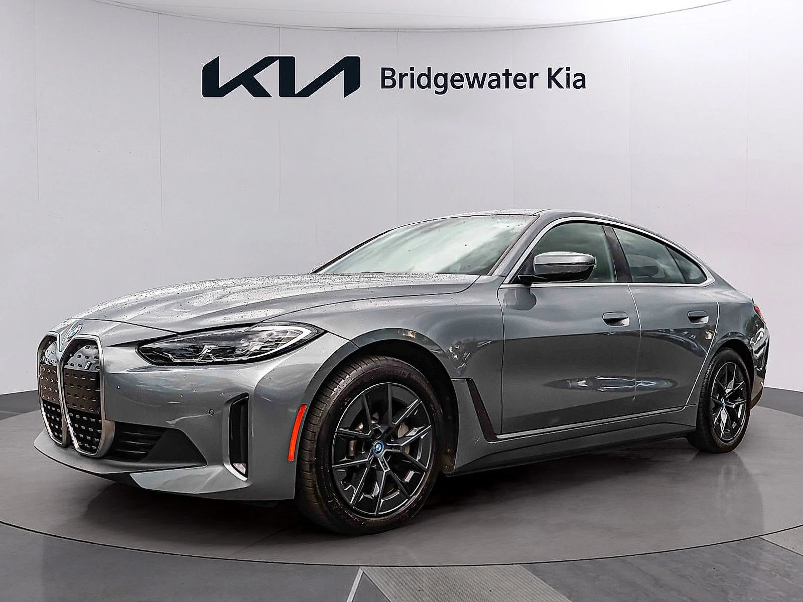 Used 2023 Skyscraper Grey Metallic BMW eDrive35 image 3