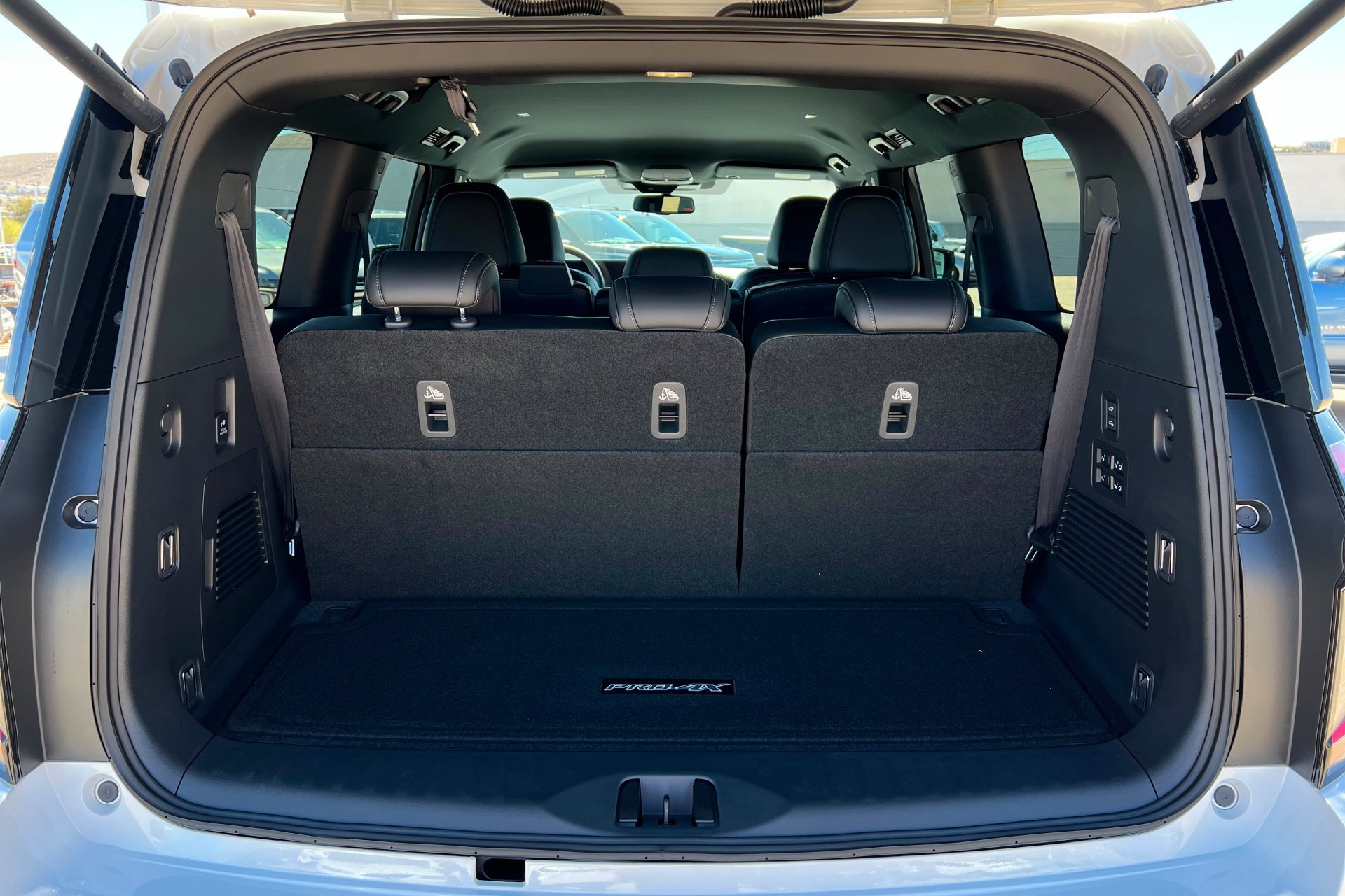 New 2026 Aspen White TriCoat Nissan PRO-4X® image 24
