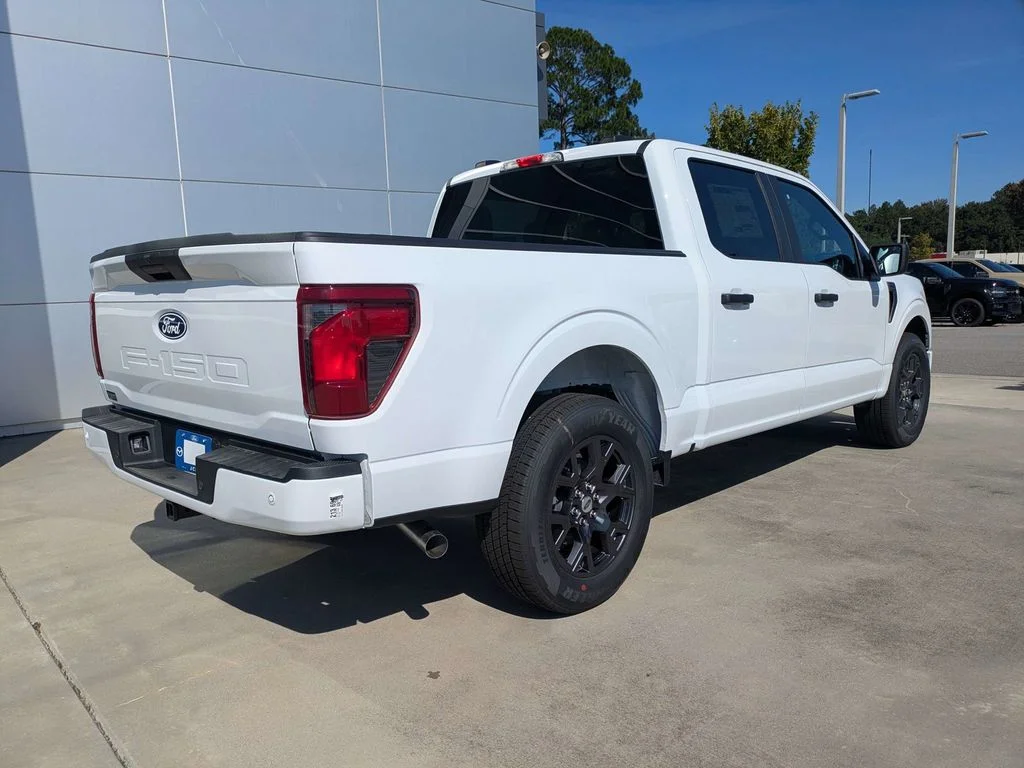 New 2026 Oxford White Ford STX image 4