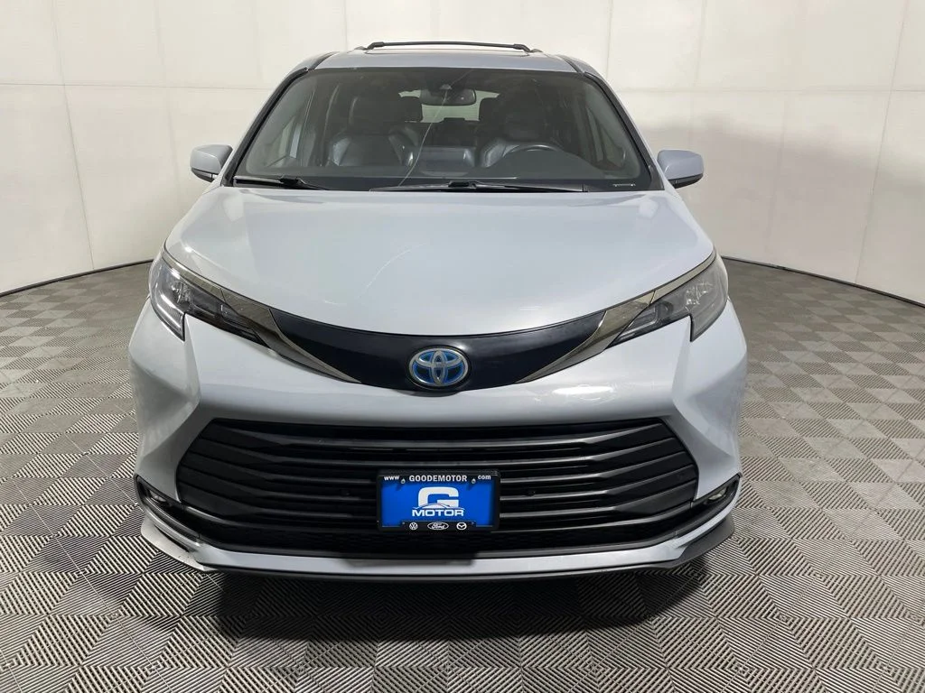 Used 2022 Gray Toyota Woodland Edition image 3