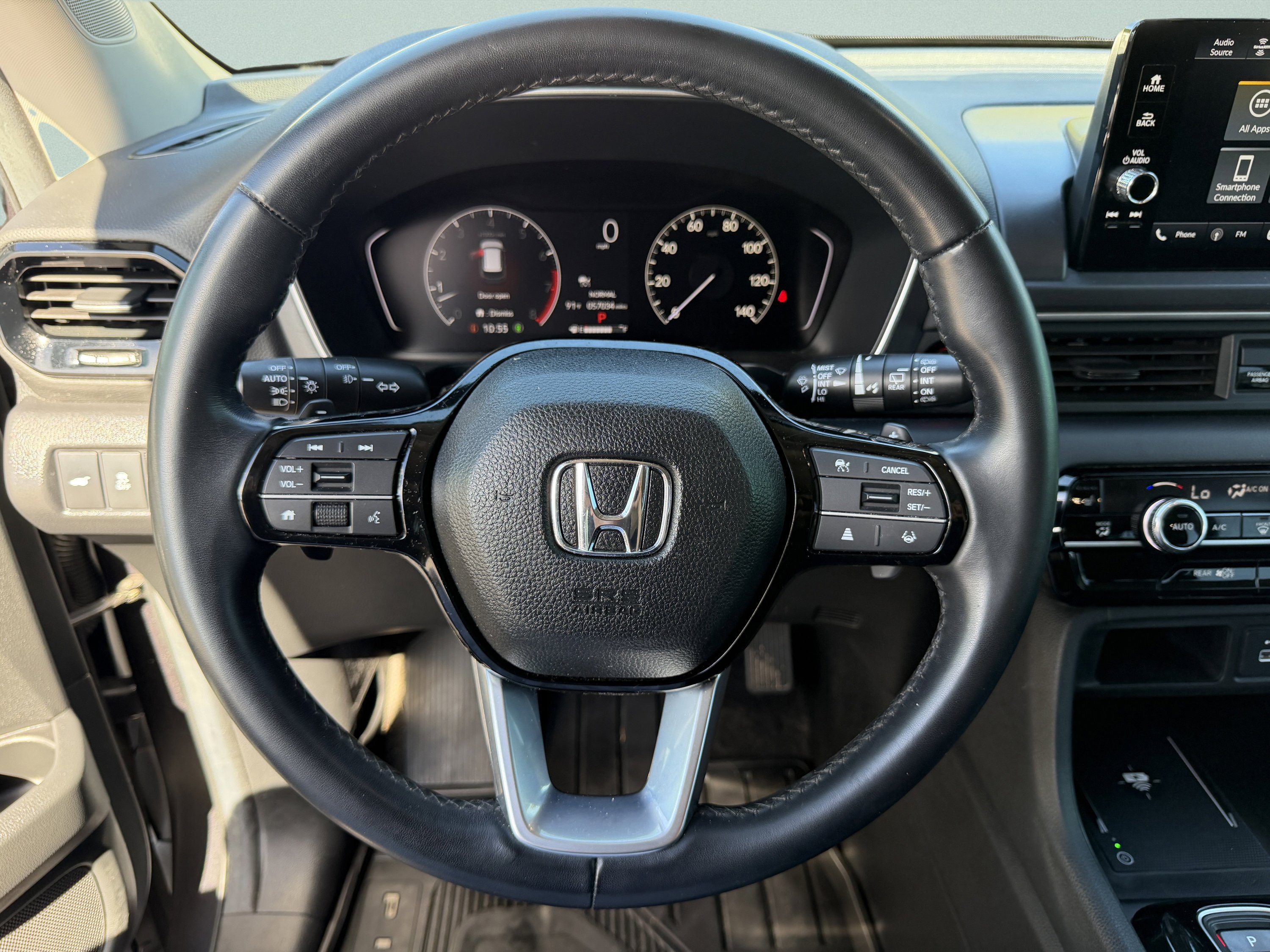 Used 2024 Sonic Gray Pearl Honda EX-L 8 Passenger image 46