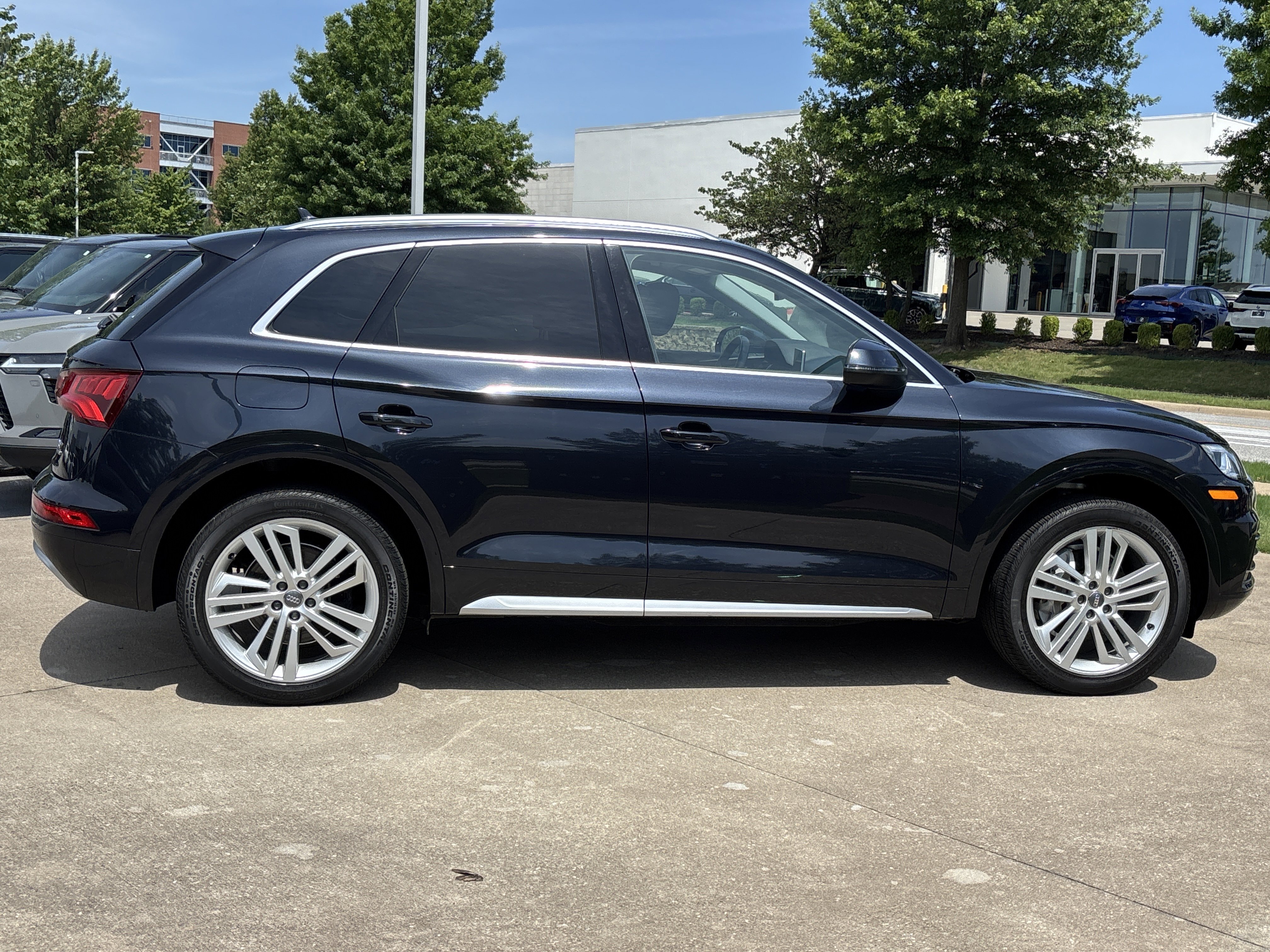 Used 2018 Moonlight Blue Metallic Audi 2.0T Premium Plus AWD image 2