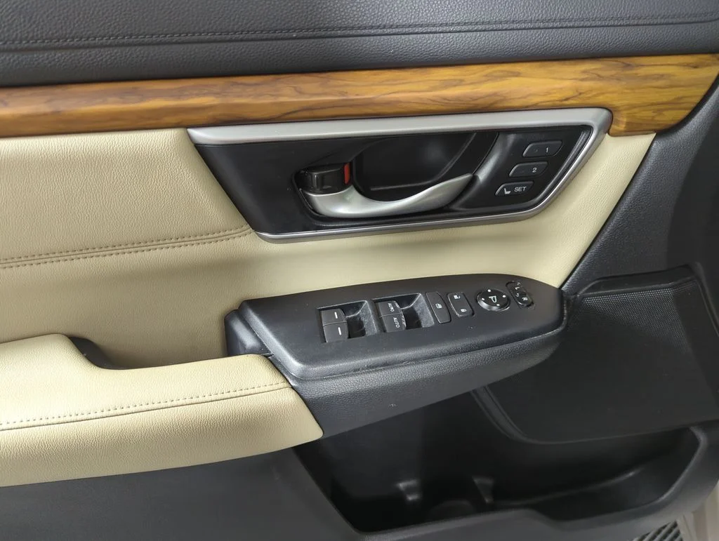 Used 2019 Sandstorm Metallic Honda EX-L image 9