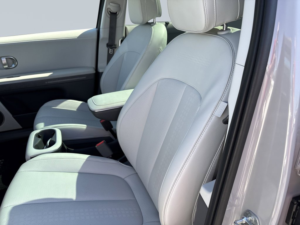 Certified Used 2024 Cyber Gray Hyundai Limited image 11