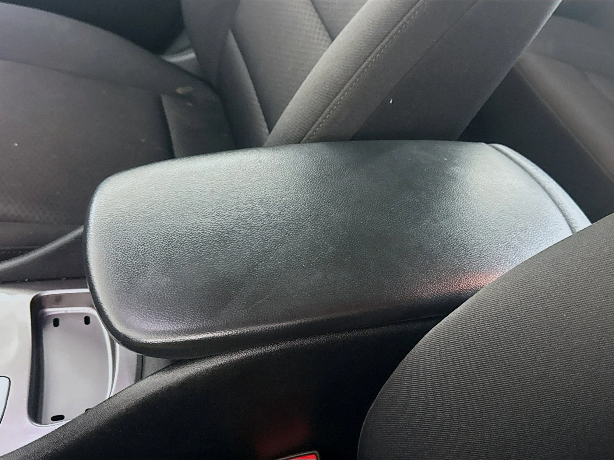 Used 2019 Summit White Chevrolet LS image 14