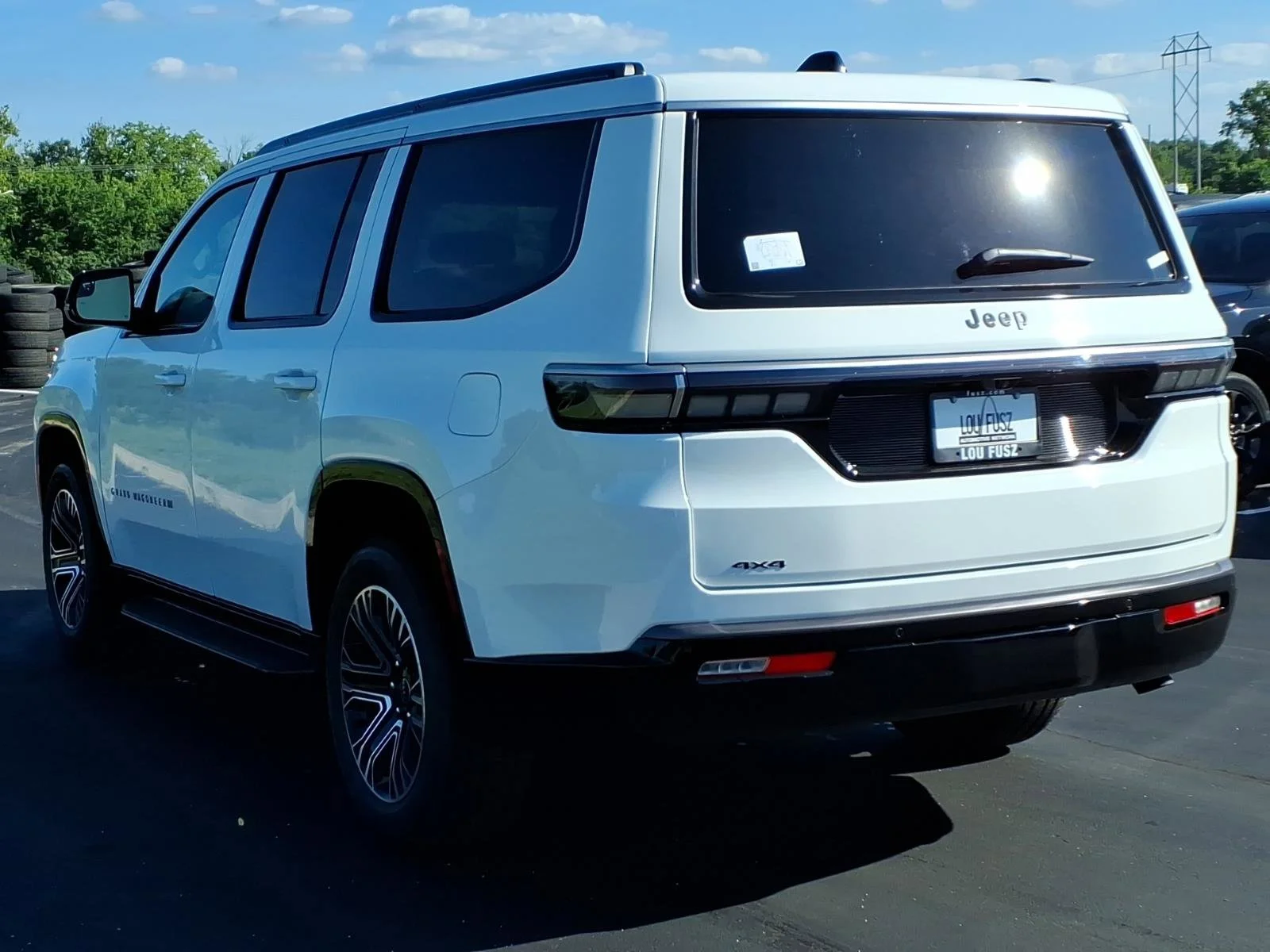 New 2026 Bright White Clearcoat Jeep  image 4