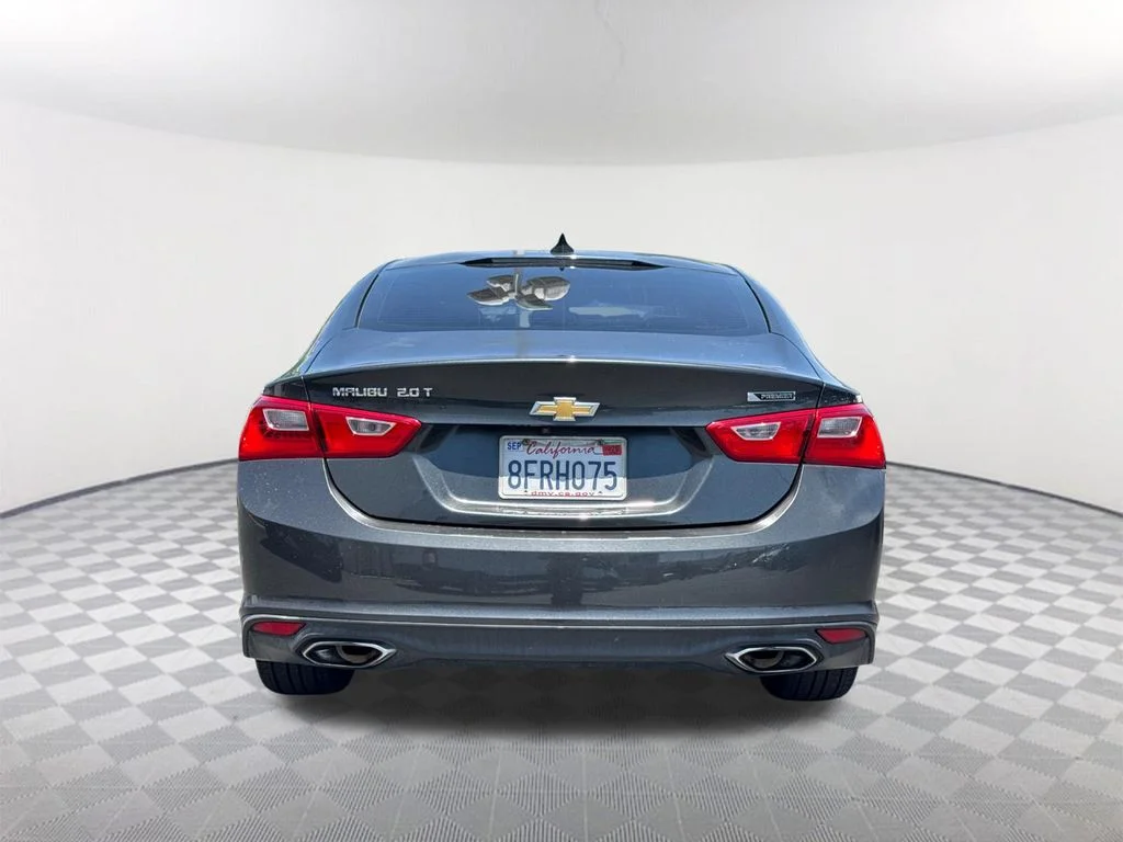 Used 2018 Gray Chevrolet Premier image 5