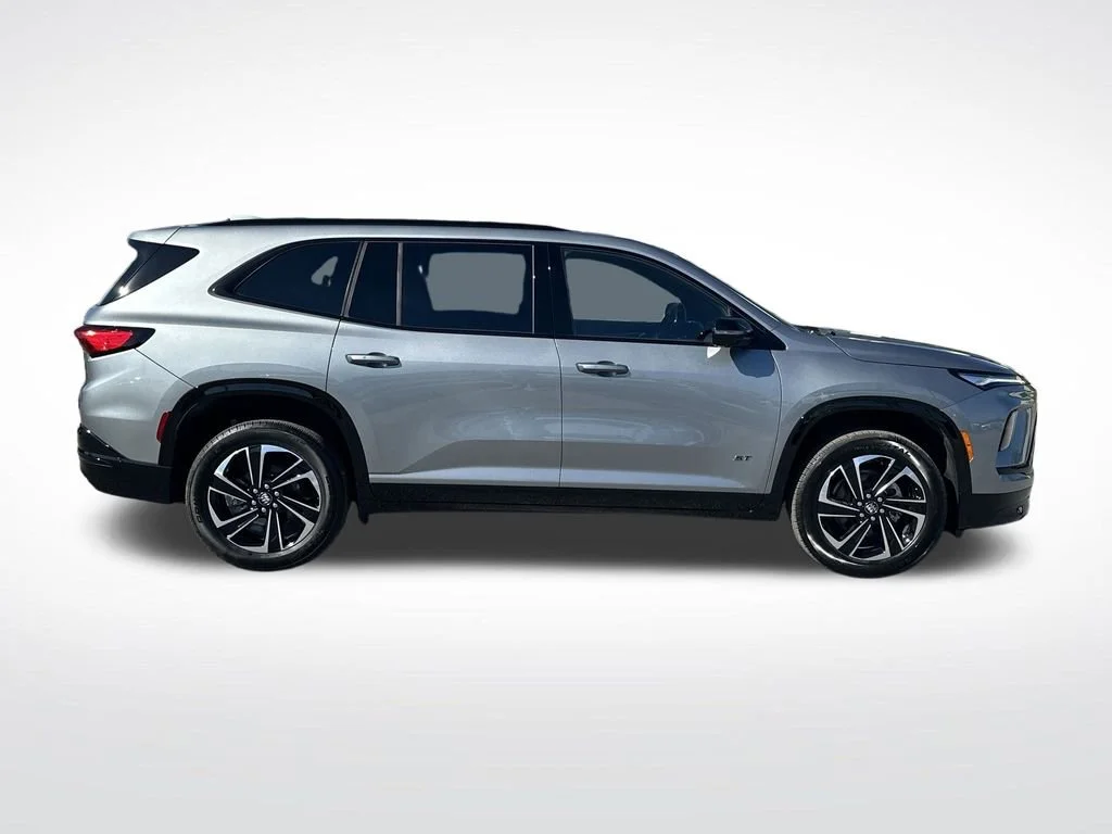 2026 Buick Enclave Sport Touring - Photo 10