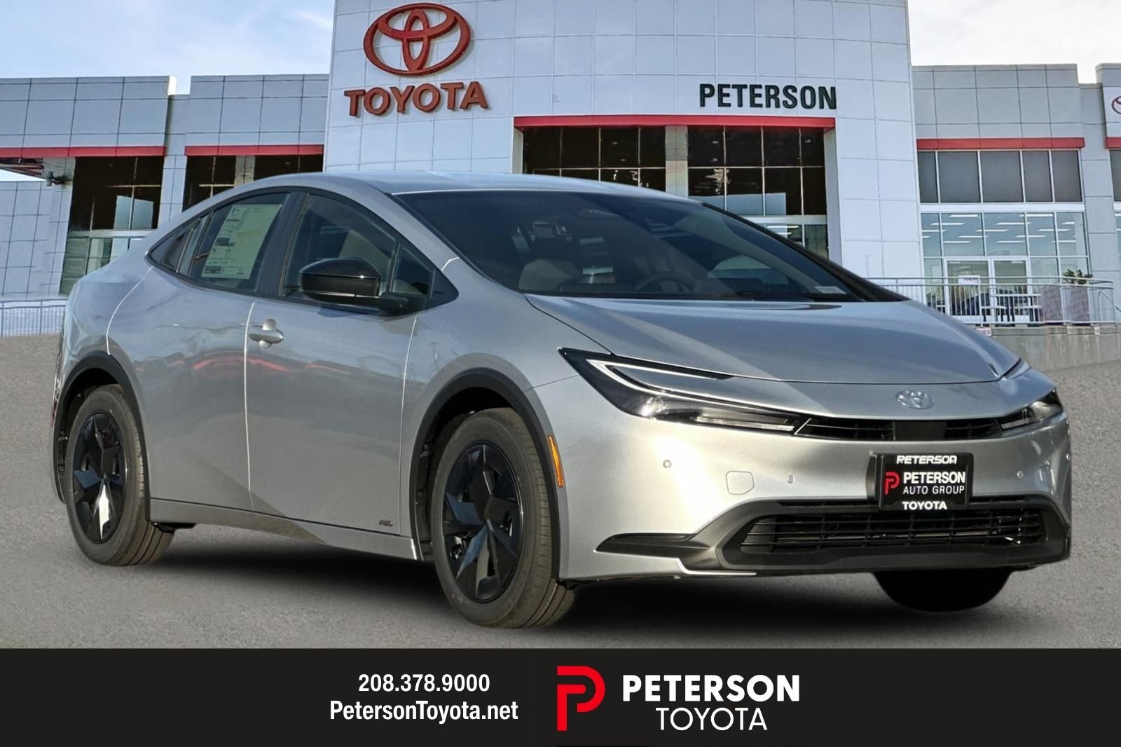 2026 Toyota Prius LE AWD's photo