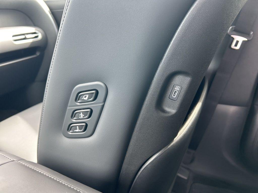 2026 Hyundai Palisade Calligraphy - Photo 17