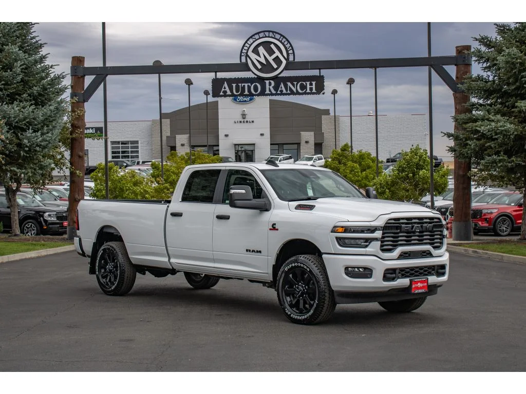 New 2026 Bright White Clear-Coat Exterior Paint RAM Big Horn image 1