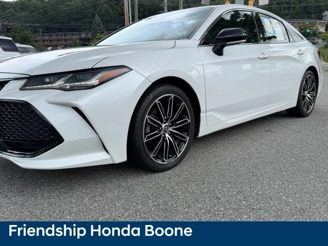 Used 2019 Beige Toyota Touring image 9