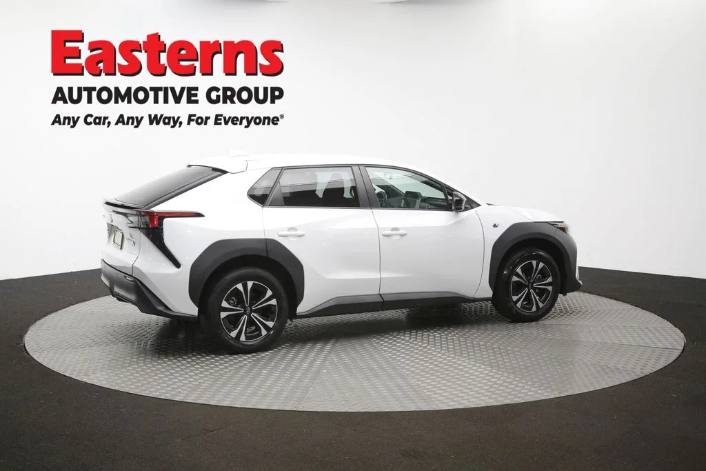 Used 2023 White Subaru Premium image 41