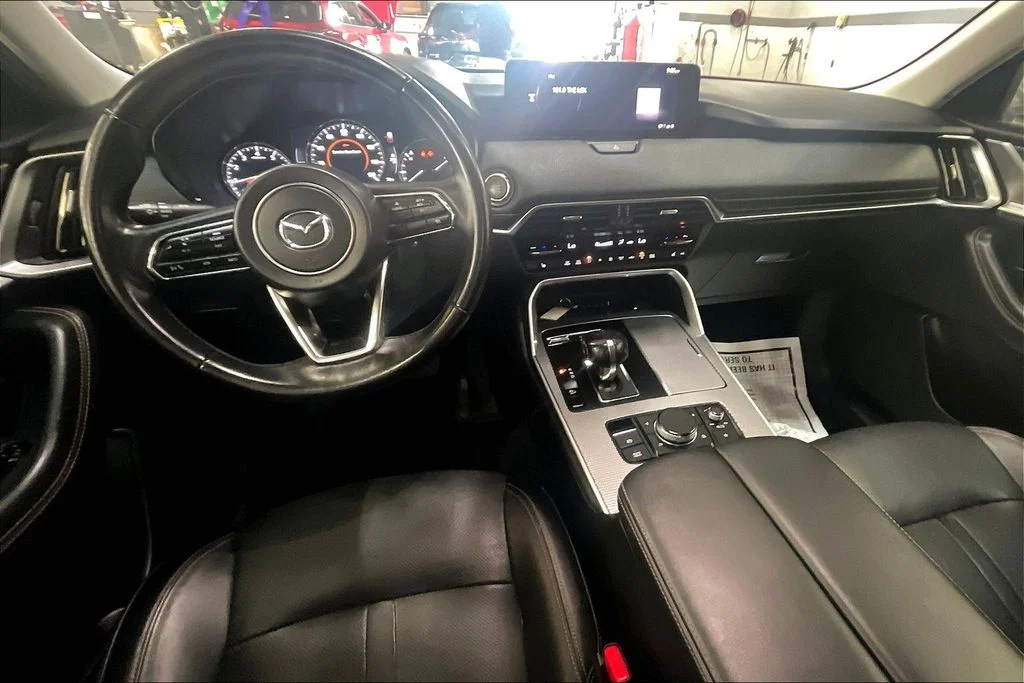 Used 2024 Silver Mazda 3.3 Turbo Preferred Plus image 15