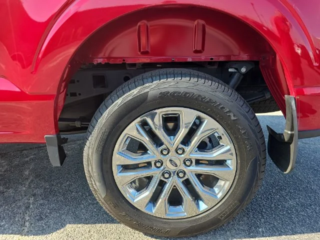 Used 2024 Red Ford XLT image 33