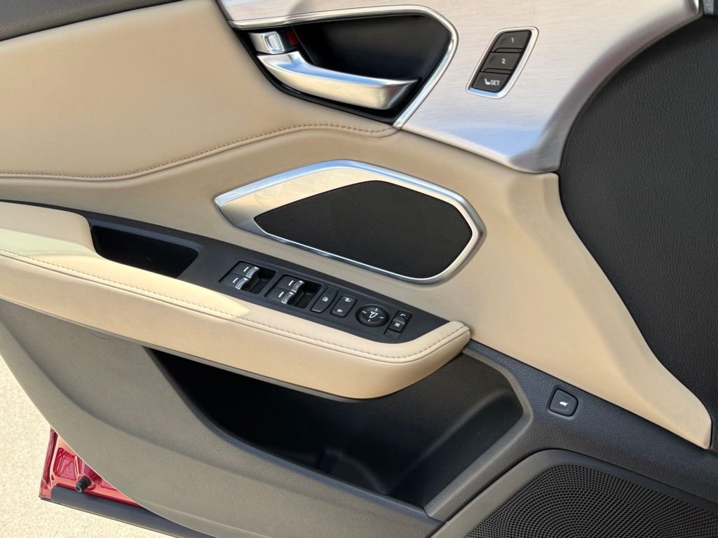 Used 2020 Performance Red Pearl Acura Base image 28