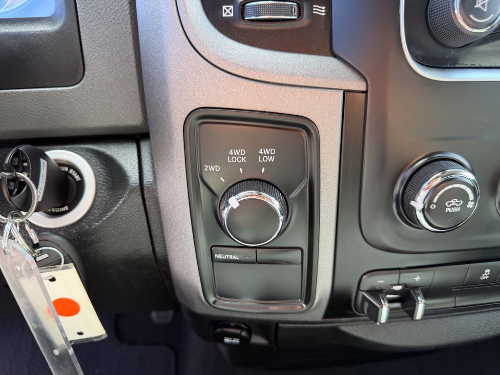 Used 2015 Silver Ram Tradesman image 24