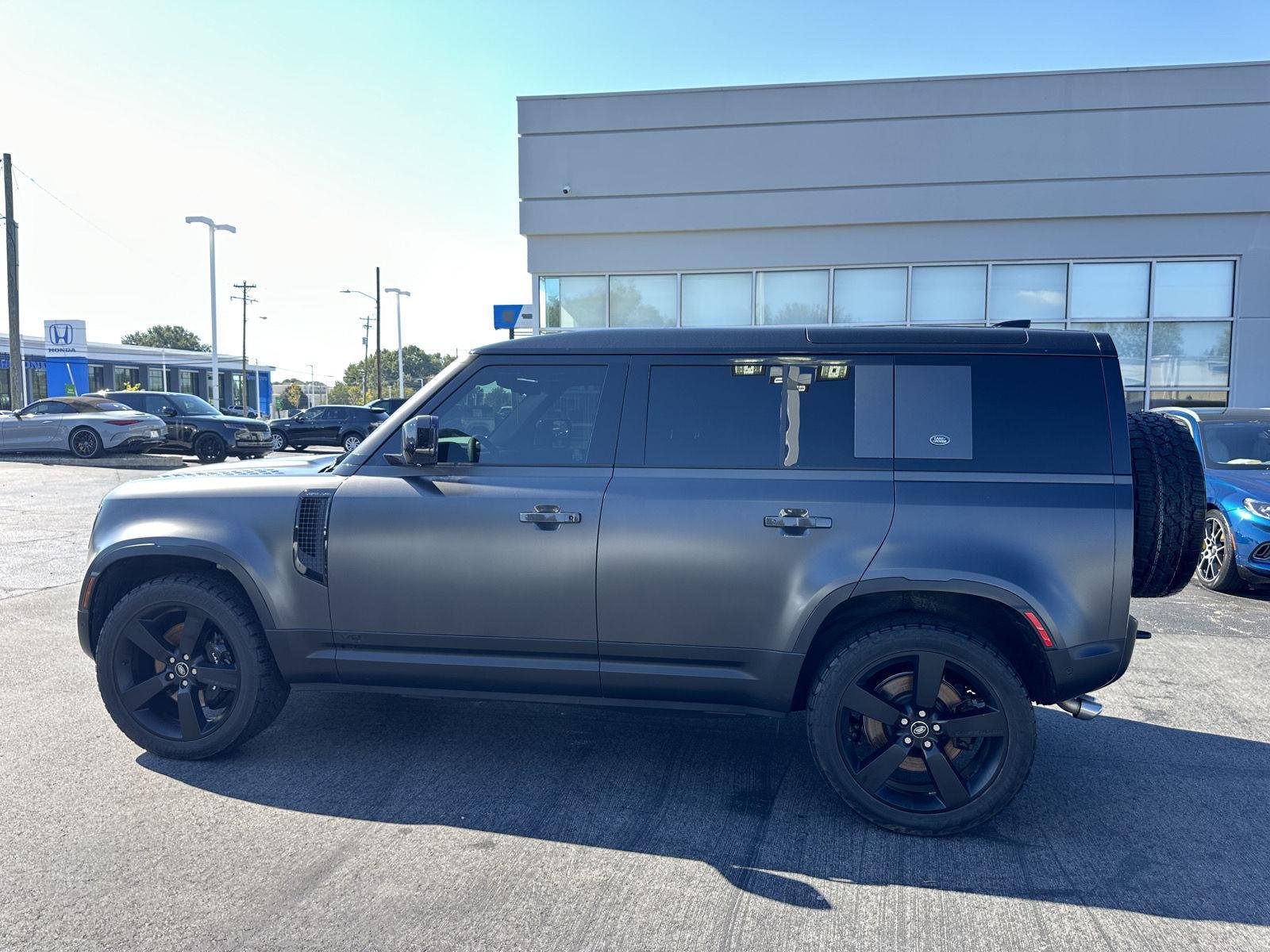 Used 2023 Carpathian Grey Premium Metallic Land Rover Carpathian Edition image 2