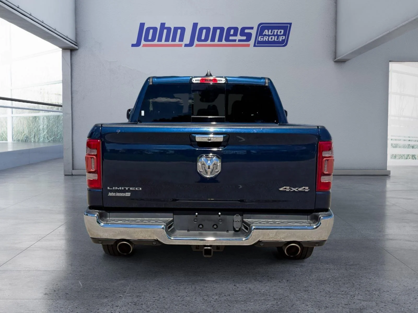Used 2019 Patriot Blue Pearlcoat Ram Limited image 4