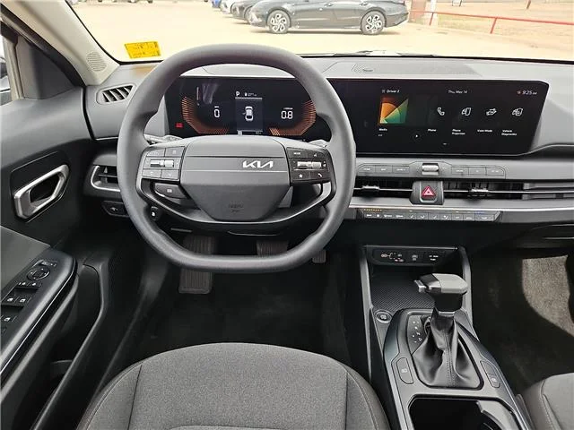 Used 2025 White KIA LXS (IVT) image 8