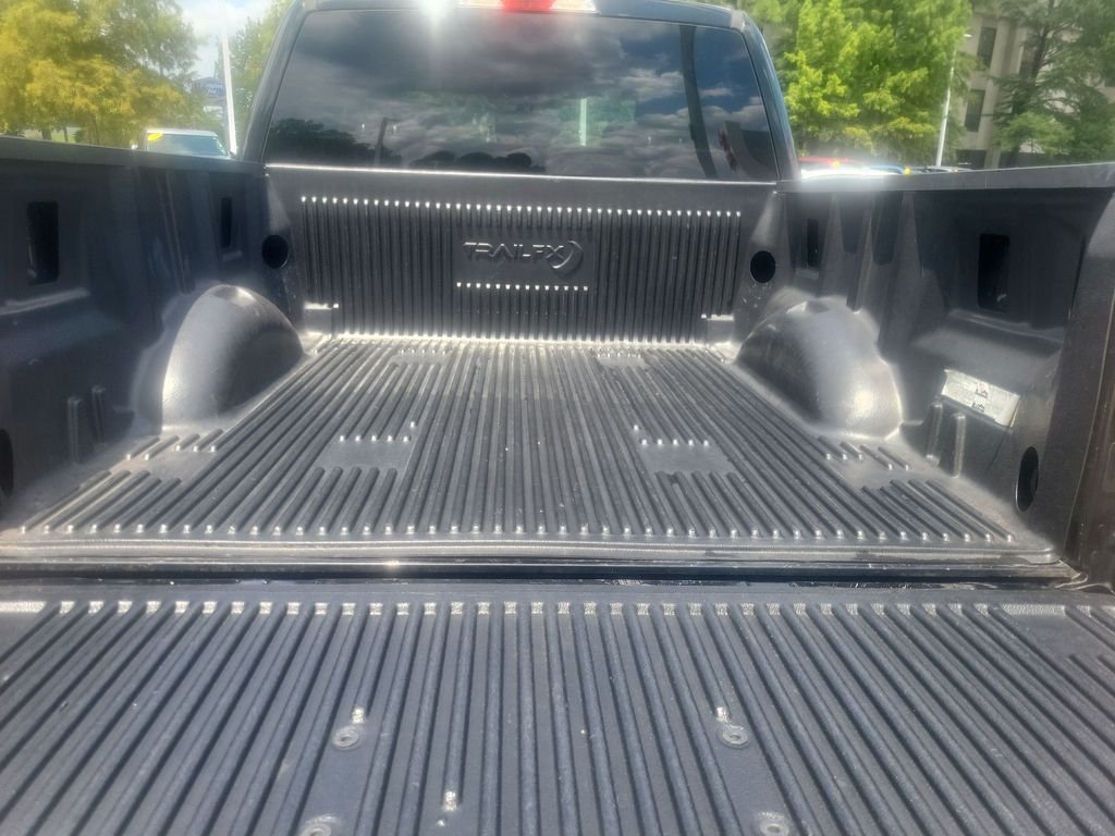 Used 2019 Black Ford XLT image 30