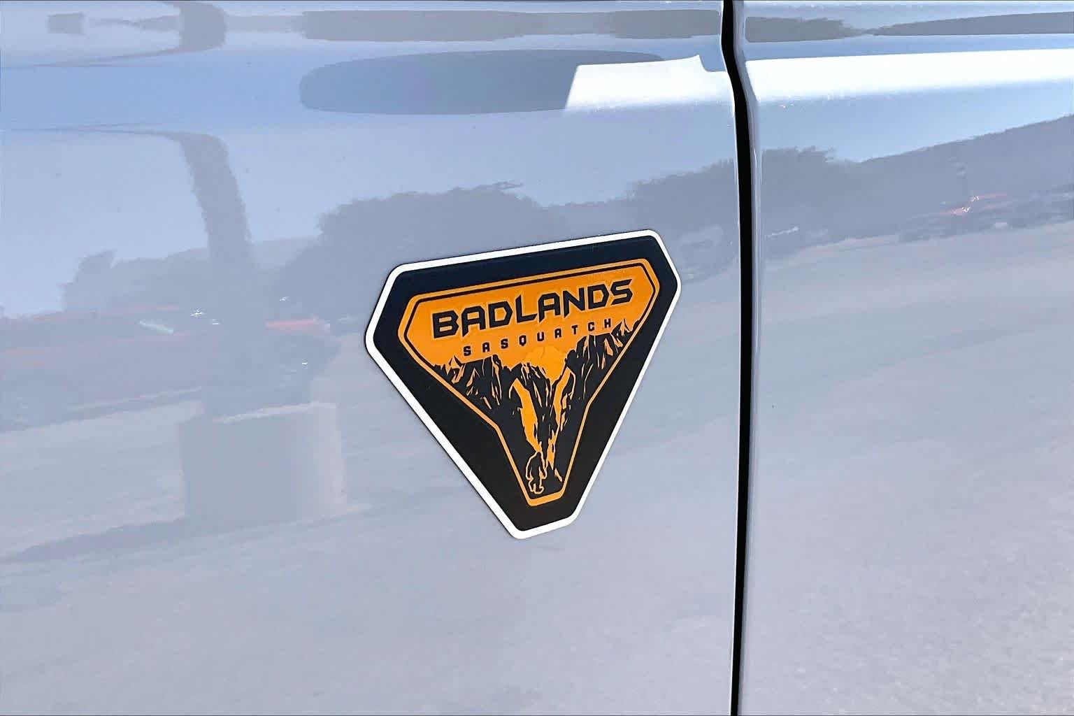 New 2026 Avalanche Gray Ford Badlands® image 15