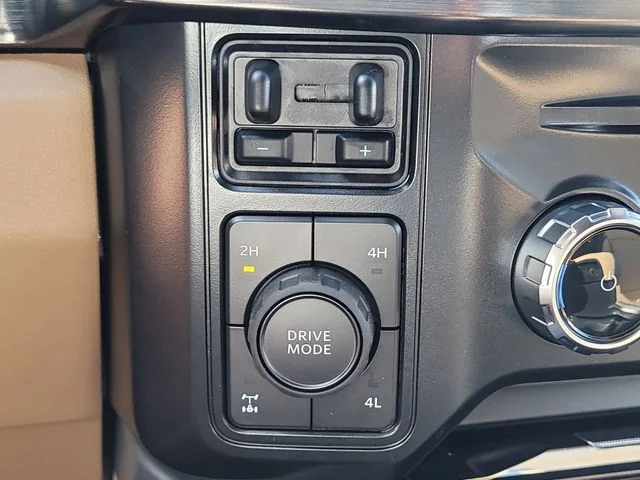 New 2026 White Metallic Ford Lariat image 29