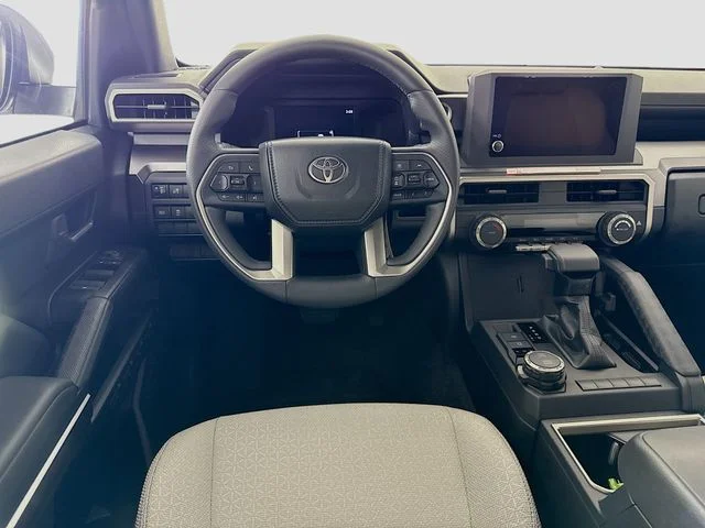 New 2026 White Toyota SR5 image 20