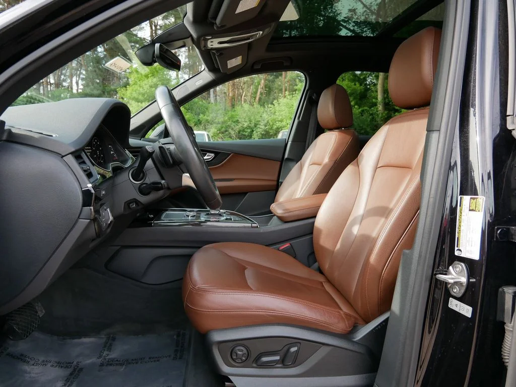 Certified Used 2019  Audi  image 15
