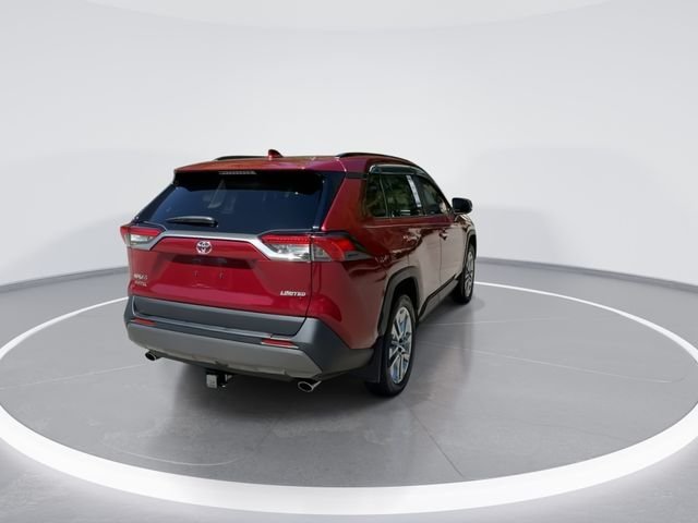 Used 2019 Red Toyota Limited image 7