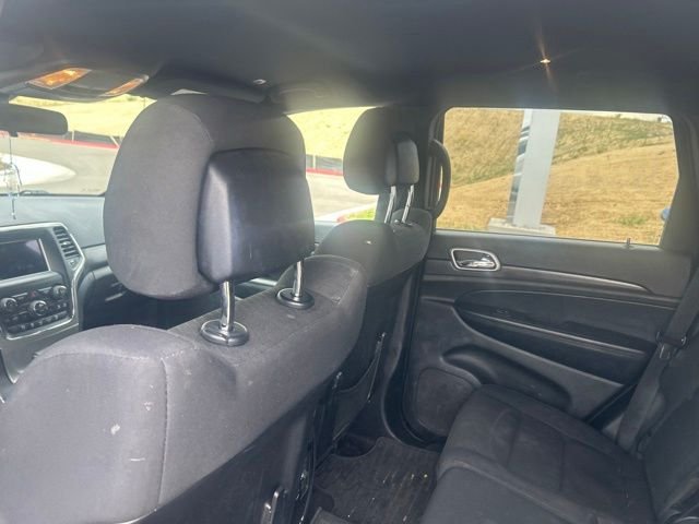 Used 2018 White Jeep Laredo E image 11