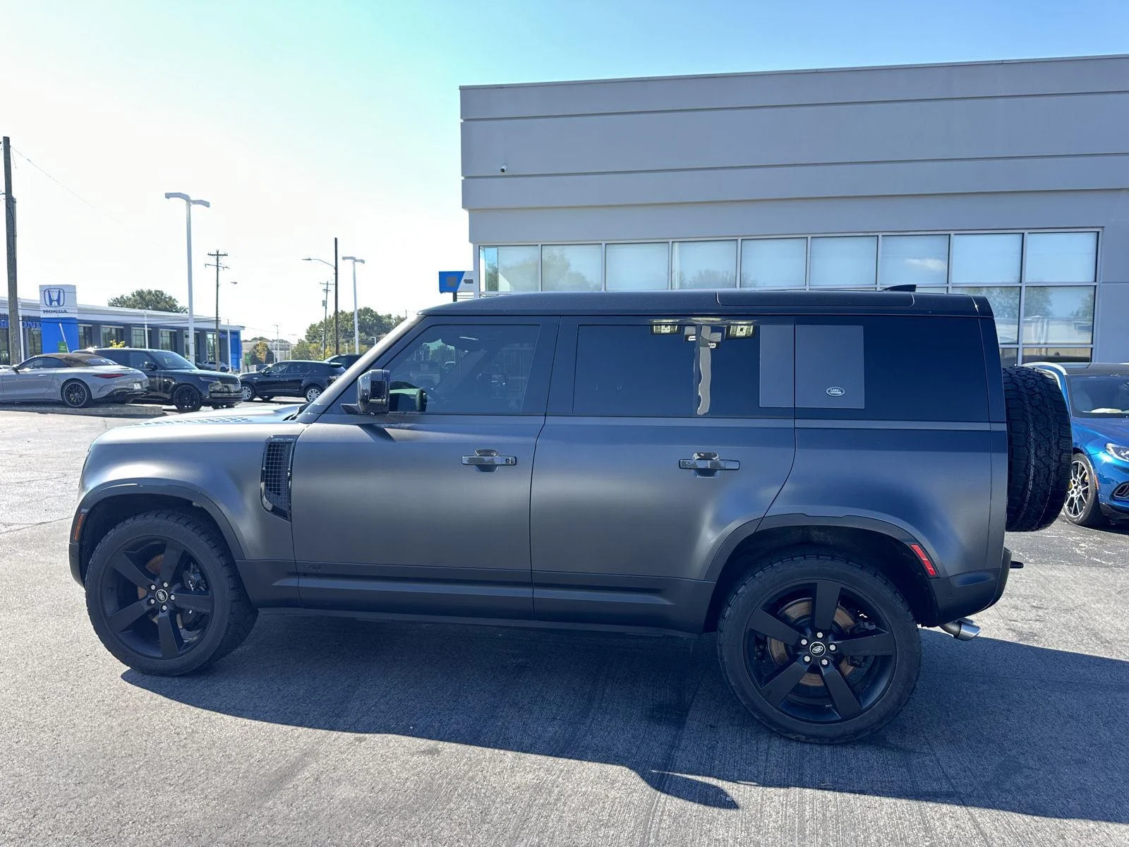 Used 2023 Carpathian Grey Premium Metallic Land Rover Carpathian Edition image 2