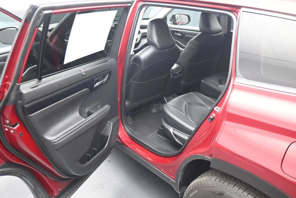 2023 Toyota Highlander XLE - Photo 20