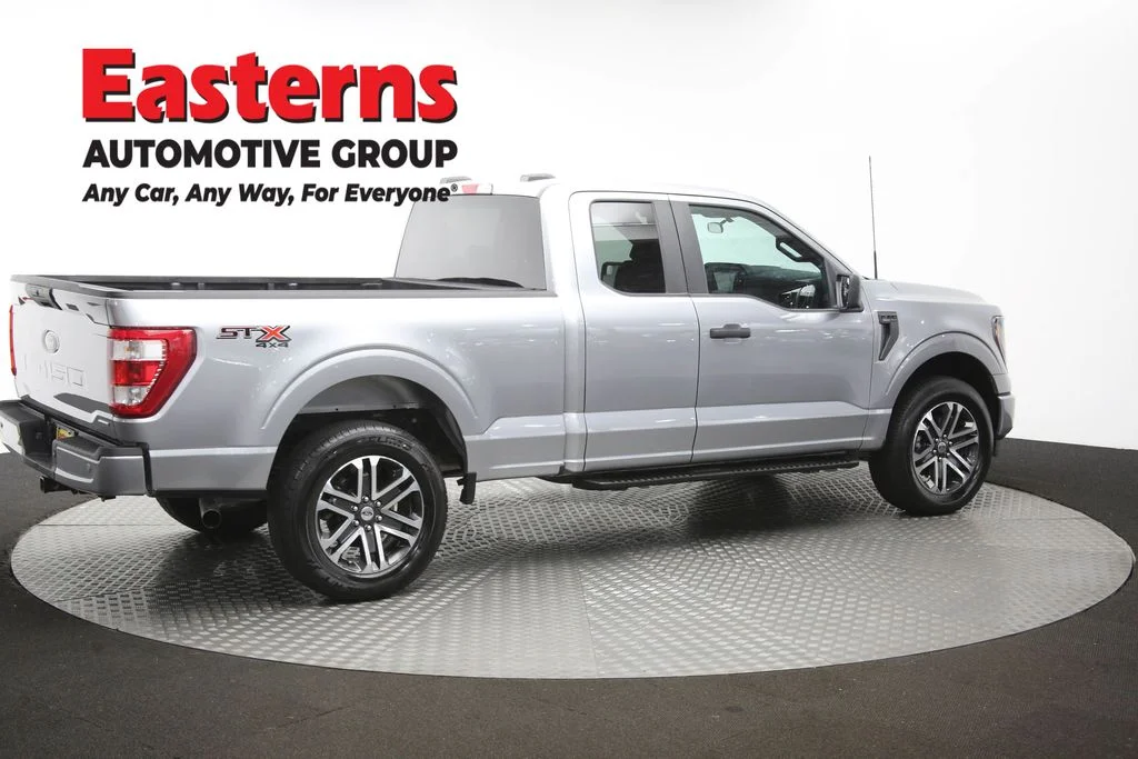 Used 2023 Silver Ford XL image 43