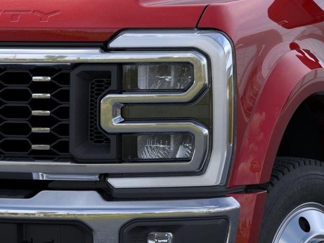 New 2026 Ruby Red Metallic Tinted Clearcoat Ford F-450® Lariat® image 40