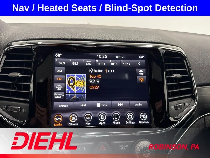 Used 2020 Red Jeep Limited image 30