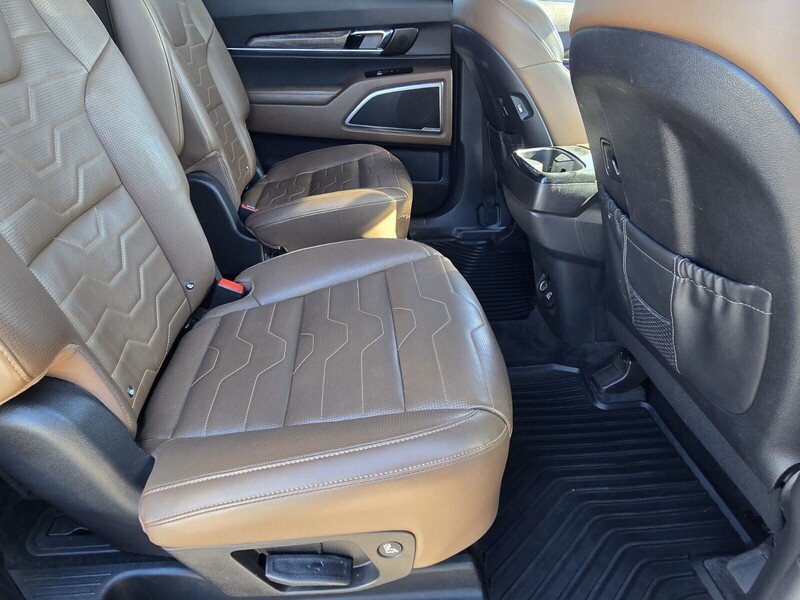 Used 2021 White Pearl KIA SX AWD image 15