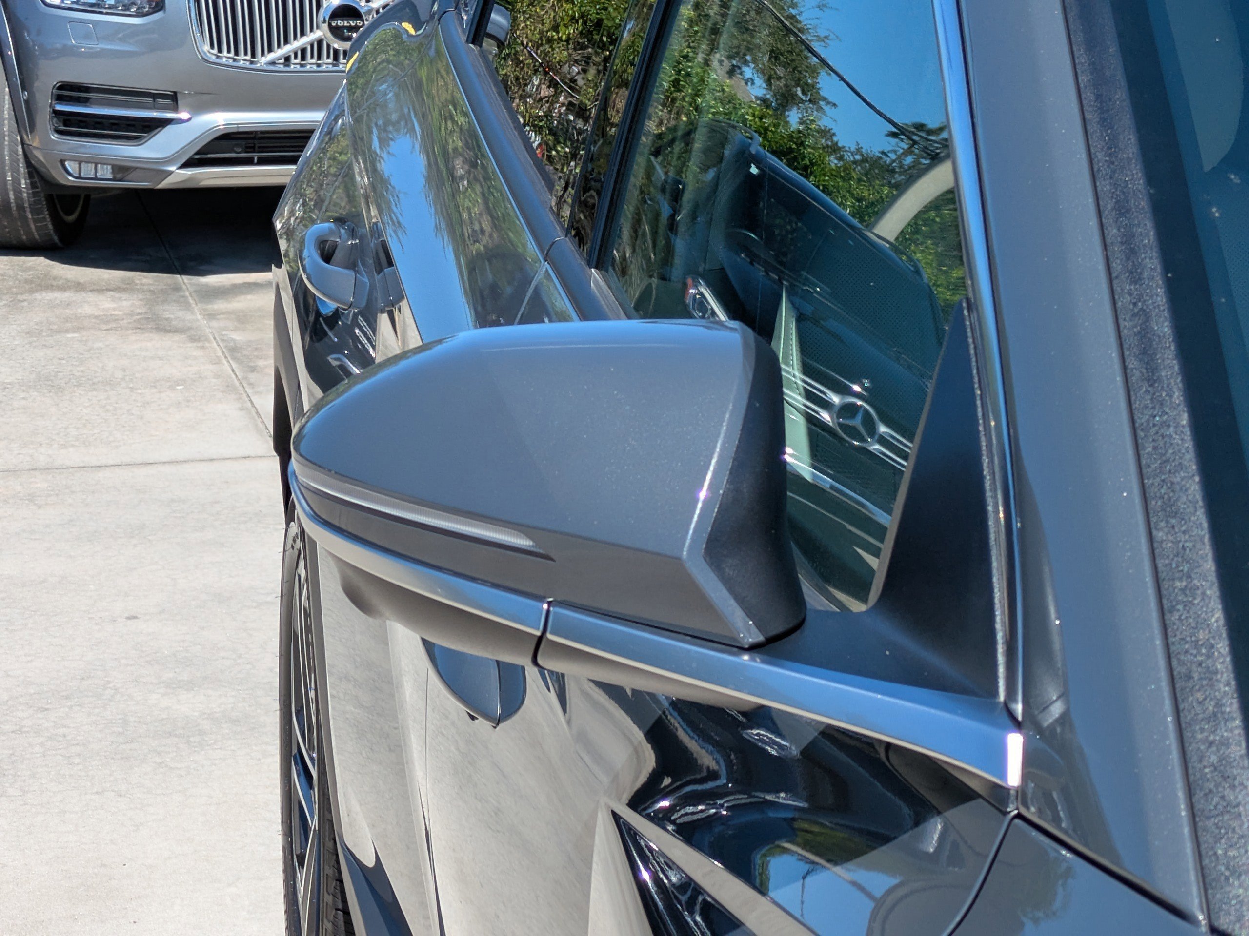 New 2026 Ecotronic Gray Hyundai Limited AWD image 8