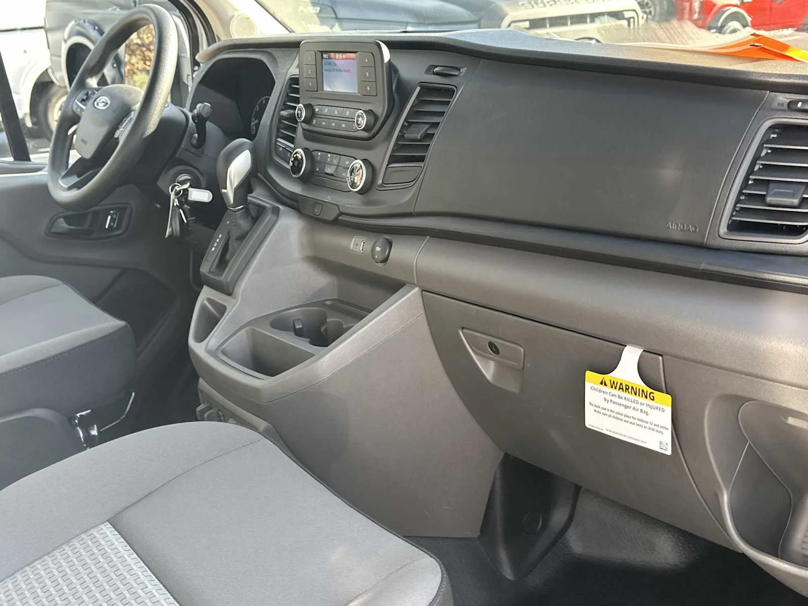 2025 Ford Transit Cutaway Base - Photo 20