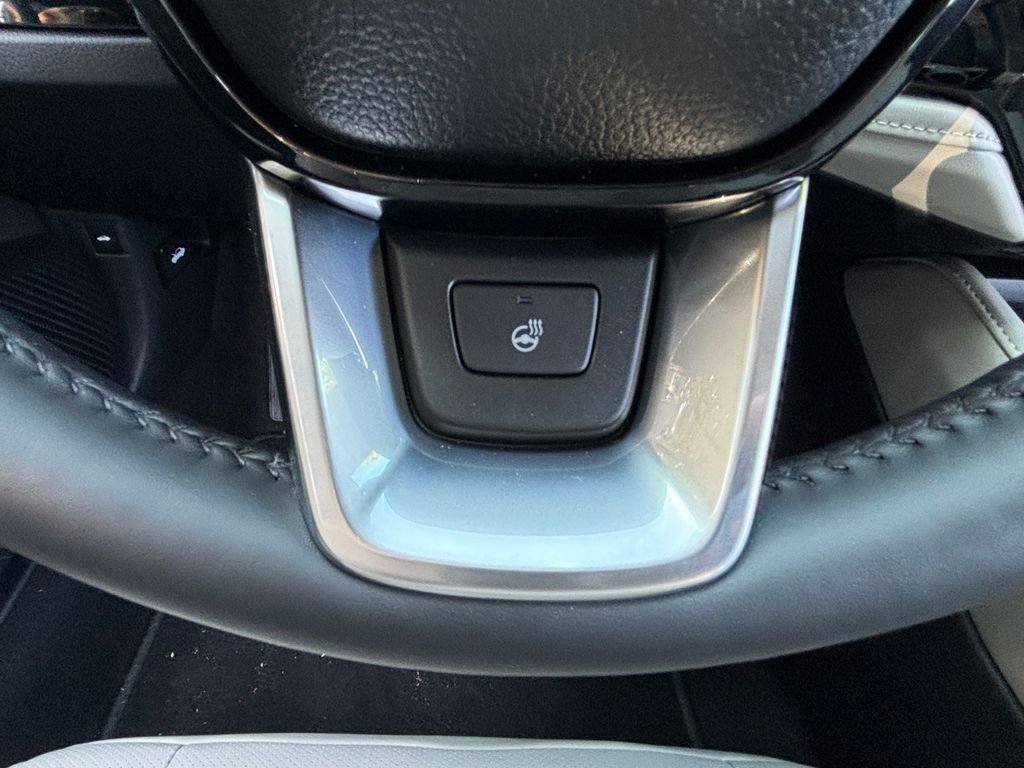 New 2026 Platinum White Pearl Honda Touring image 15