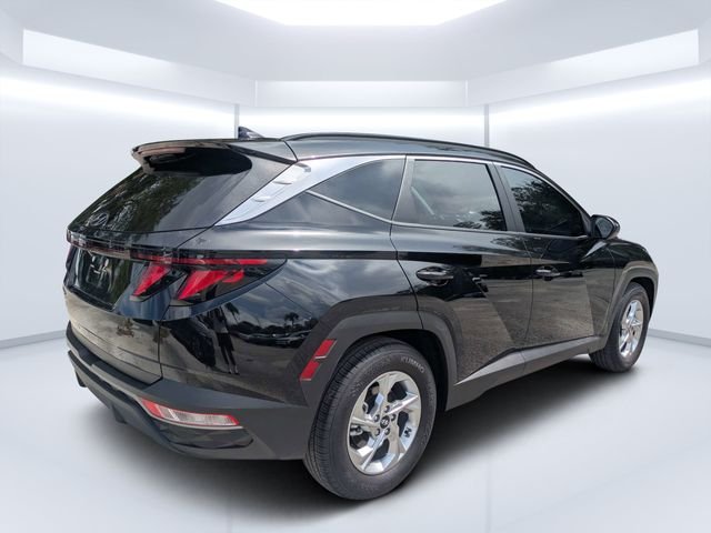 Used 2024 Black Hyundai SEL image 3