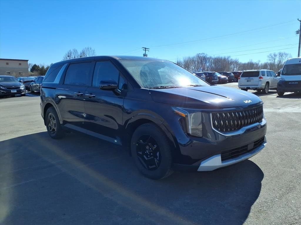 New 2026 Deep Chroma Blue Kia LX image 8