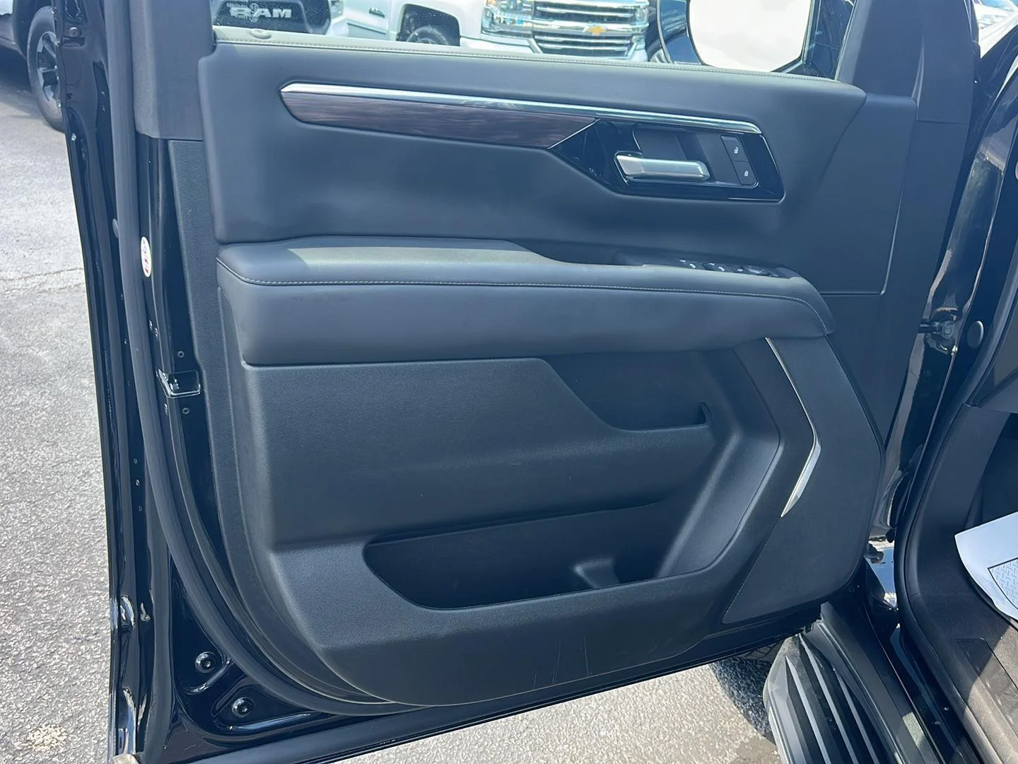 Used 2026 Black Chevrolet LS image 18