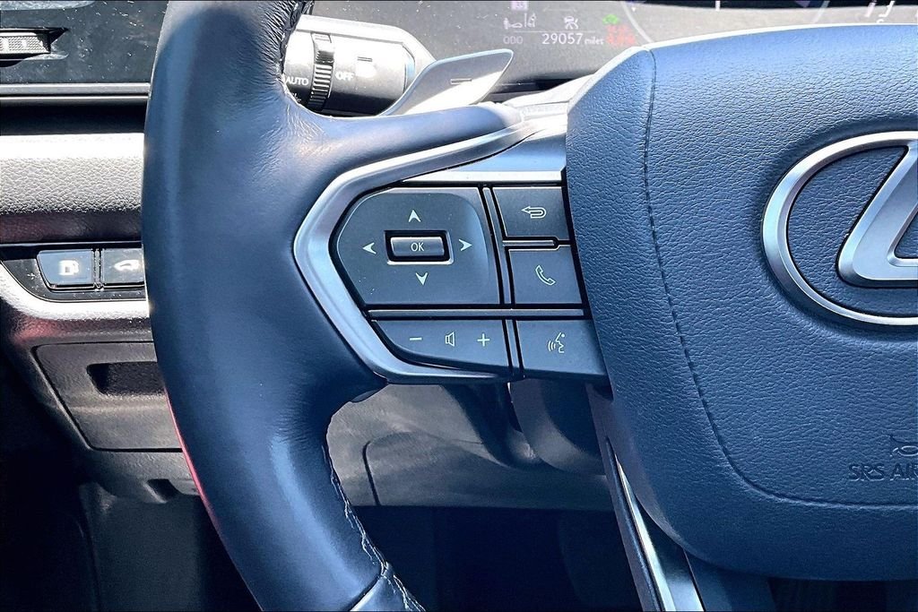 Used 2022 Atomic Silver Lexus 350h Premium image 11