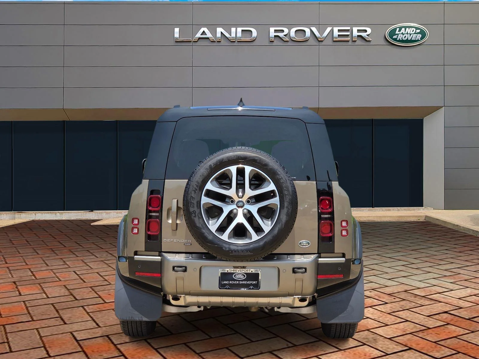 Certified Used 2023  Land Rover X-Dynamic SE image 5
