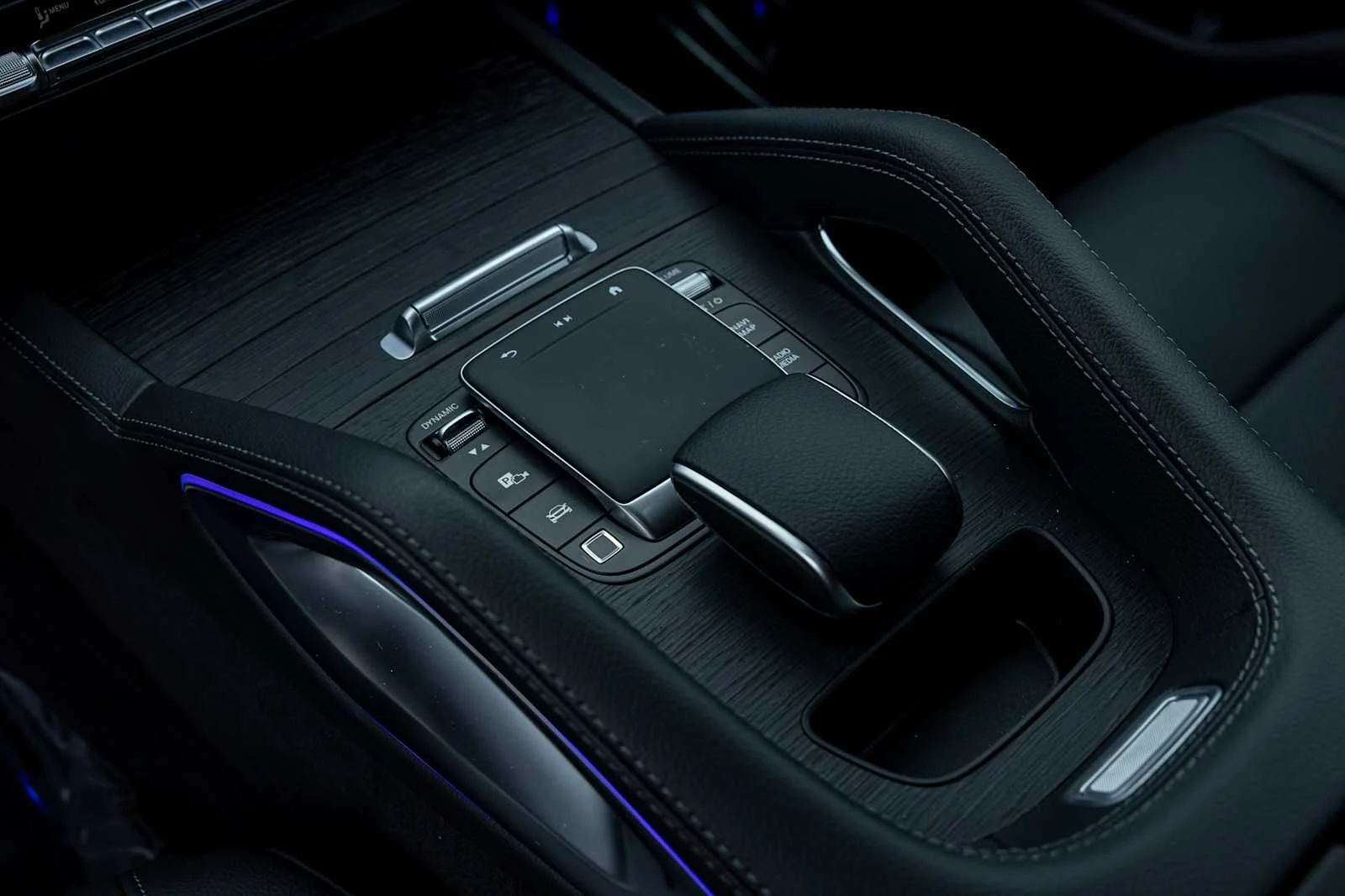 New 2026 Obsidian Black Metallic Mercedes-Benz GLE 350 image 17