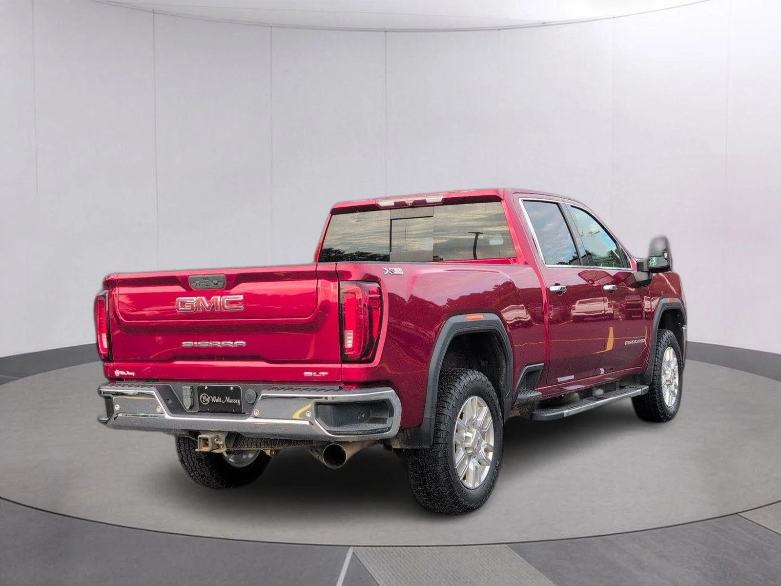 Used 2021 CAYENNE RED TINTCOAT GMC SLT image 6