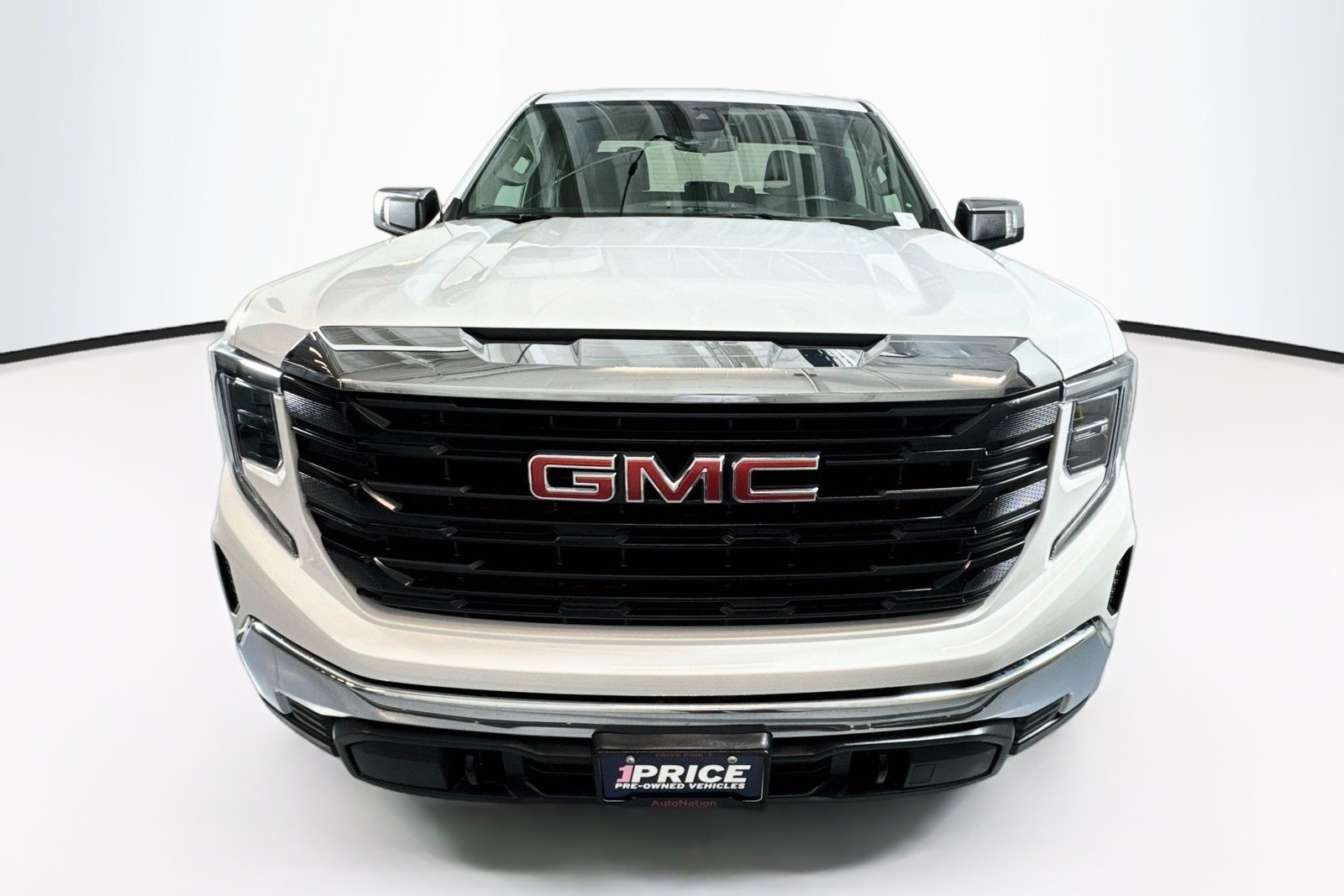 Used 2023 Summit White GMC Pro image 2